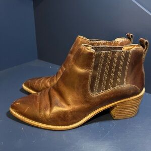 Madewell brown leather heeled ankle boots - W9